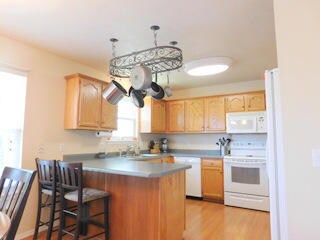 81 Wright Rd