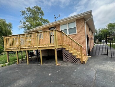 18016 Ravisloe Terrace, Country Club Hills, IL 60478 - photo 4