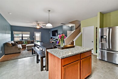 422 De Coster Blvd, Alvin, TX 77511 - photo 6