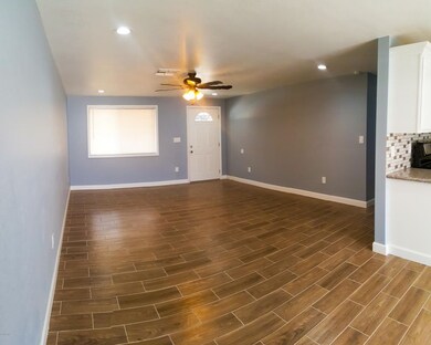 2902 N 80th Ave, Phoenix, AZ 85033 - photo 4