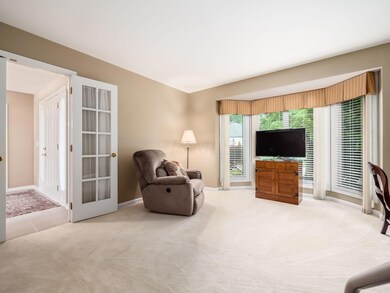 813 Crestway Dr, Columbus, OH 43235 - photo 7