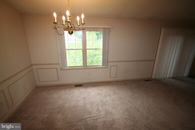 8406 Myrtle Ave, Bowie, MD 20715 - photo 4