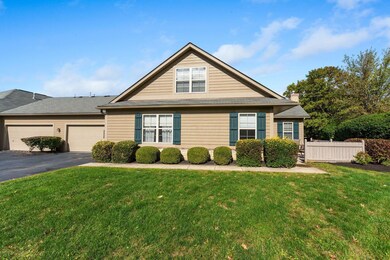 6976 Falls View Cir (Exterior)-5