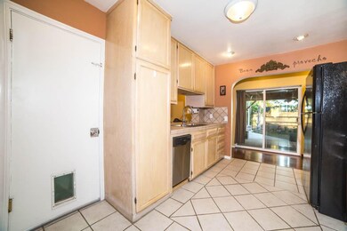 14240 Beaver St  -  HsHProd-4