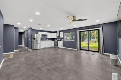 9342 Los Torres Dr, Elk Grove, CA 95624 - photo 5