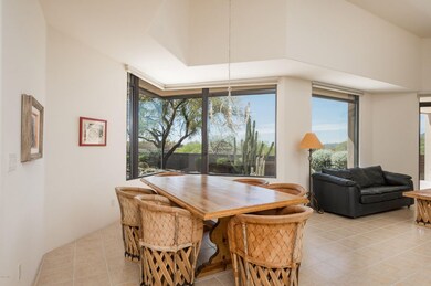 006_Dining Views