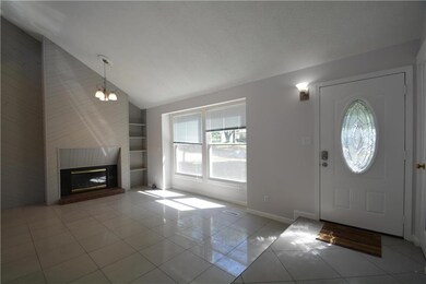 9204 Constance St, Lenexa, KS 66215 - photo 4