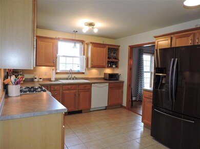 819 Fairfax Rd, Cambridge, VT 05444 - photo 5