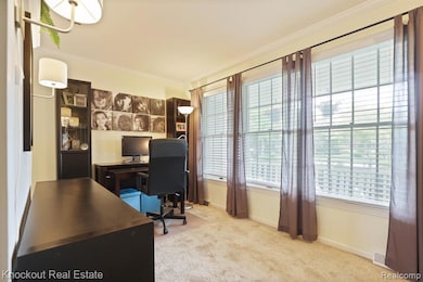 622 W Schleier St, Frankenmuth, MI 48734 - photo 7