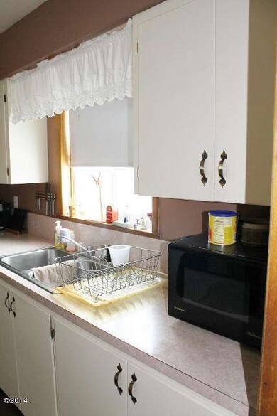 Kitchen (3) (427x640)