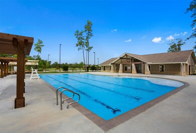 Amenities include a community park, pavilion, pond