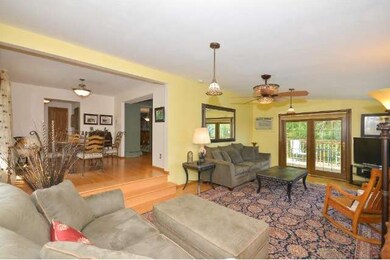 The floor plan flows so well, you'll love to enter