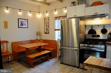 137 N Willow St, Kennett Square, PA 19348 - photo 6