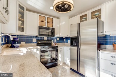 5839 Richardson Mews Square, Halethorpe, MD 21227 - photo 2