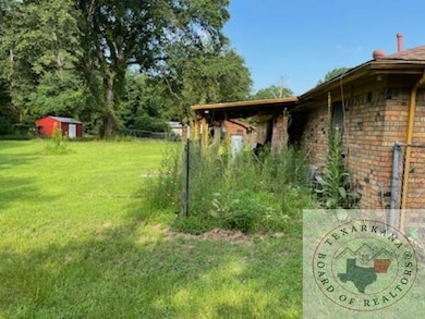 208 Homer Ford Ave, Nash, TX 75569 - photo 3