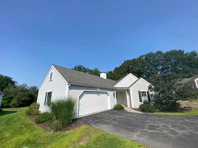 4 Amelia Way unit 4, South Portland, ME 04106 - photo 2