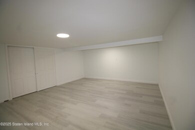40 Tompkins St, Staten Island, NY 10304 - photo 3
