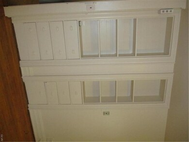 36 S 10th St unit 3, Allentown, PA 18102 - photo 4