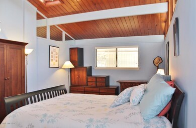 15 Ferncliff Rd, Cos Cob, CT 06807 - photo 4