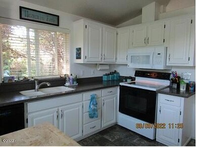 1240 SW Sailfish Loop, Waldport, OR 97394 - photo 3