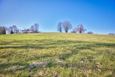 95 Allview Dr SW, Cedar Rapids, IA 52404 - photo 5