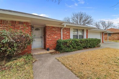 204 Texoma Dr, Whitesboro, TX 76273 - photo 3