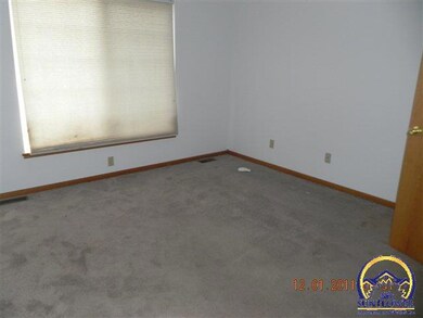 5617 SW 107th St, Wakarusa, KS 66546 - photo 5