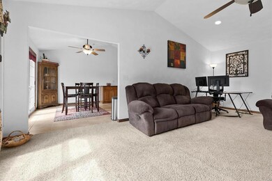 313 Torrington Ln, Freeburg, IL 62243 - photo 7