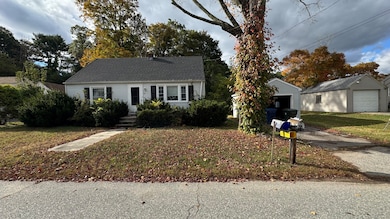 21 Russ Rd, Willimantic, CT 06226 - photo 2