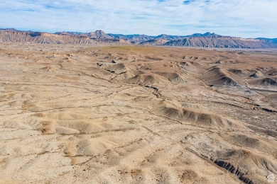 613 Acres Cr 223, Thompson, UT 84540 - photo 2