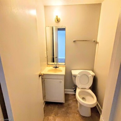 1625 W Northwest Blvd, Winston Salem, NC 27104 - photo 5