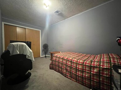 169 F St NE, Linton, IN 47441 - photo 6