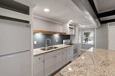 11207 U S 90, Del Rio, TX 78840 - photo 3