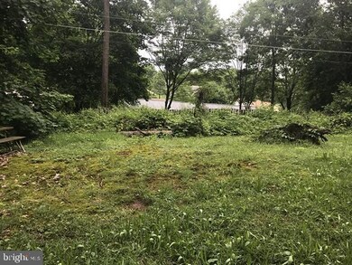 11 Wilson Cir, Milton, PA 17847 - photo 4