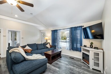 153 Lakeshore Dr, Middleton, NH 03887 - photo 6