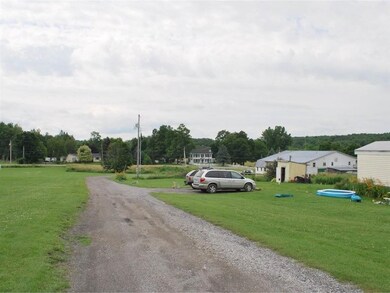 8 Stable Rd unit 201, Fairfax, VT 05454 - photo 6