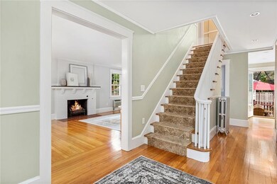 12 Laurel Ct, Providence, RI 02906 - photo 3