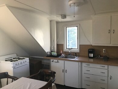 3 Hawkes St unit 3, Marblehead, MA 01945 - photo 4