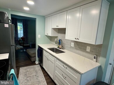 1820 Aberdeen Cir, Crofton, MD 21114 - photo 2