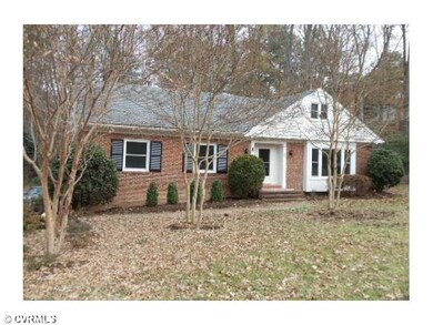 Exterior Front - Huge lot with real entry Garage &