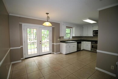 Breakfast Room