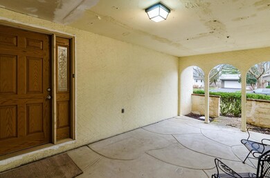 Covered Breezeway
