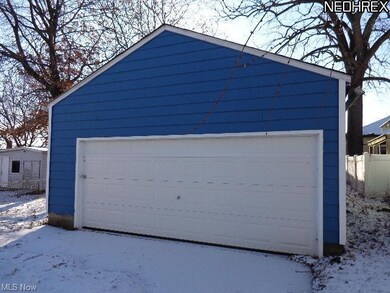 2618 11th St SW, Canton, OH 44710 - photo 5