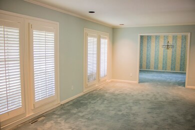 2100 Oaklawn Dr, Midland, TX 79705 - photo 3