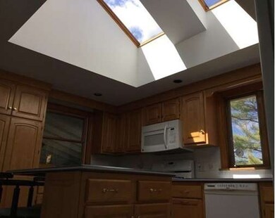 28 Gleason Rd, Northampton, MA 01060 - photo 5