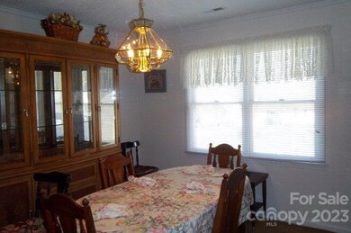 301 Hidden Creek Cir, Salisbury, NC 28147 - photo 5