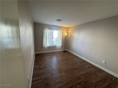 9673 Belle Amour Ln, Las Vegas, NV 89123 - photo 5