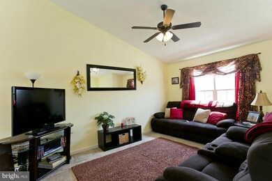 213 Aden Dr, Strasburg, VA 22657 - photo 3