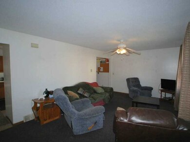 125 Ontario St, Edinboro, PA 16412 - photo 3