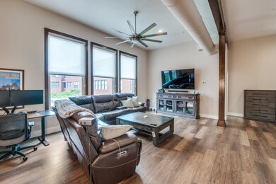 Live Oaks Loft unit 235, Dallas, TX 75204 - photo 4